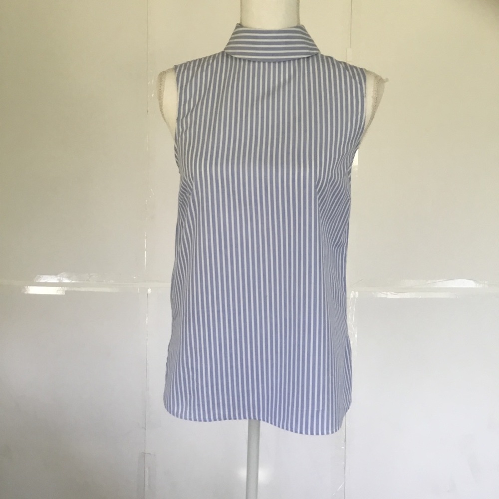 ~H&M~ BLUE & WHITE STRIPED  TOP W JACKIE O COLLAR